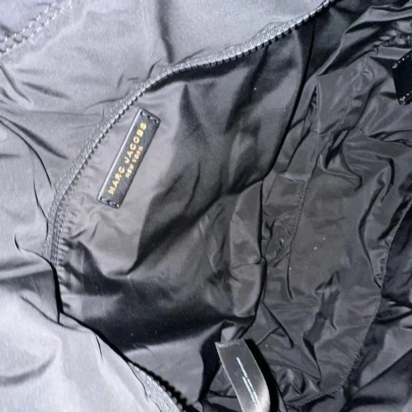 Marc Jacobs purse - Picture 2 of 6